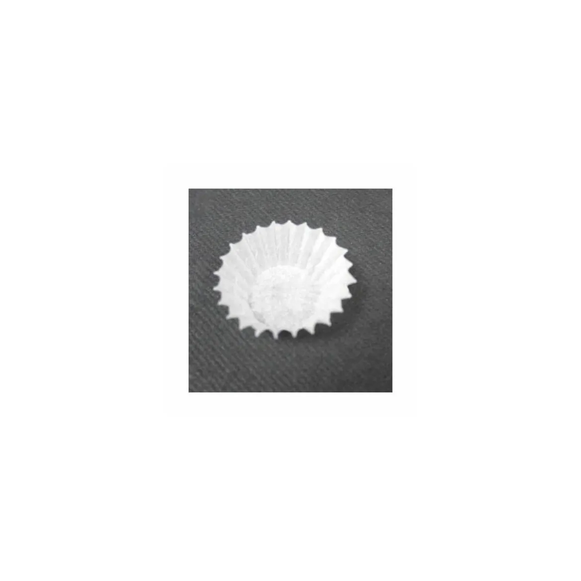Caissette plissée blanche 2,3 x 1,7 cm (n°3) - par 1000